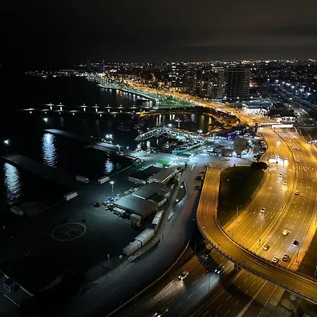 Stylish With Great View 아파트